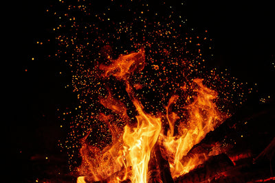 Permanent schwer entflammbare Stoffe